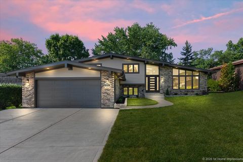 Tiny photo for 9039 Windsor Drive, Palos Hills, IL 60465 (MLS # 12711227)
