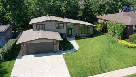 Tiny photo for 9039 Windsor Drive, Palos Hills, IL 60465 (MLS # 12711227)