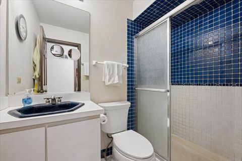Tiny photo for 1699 Harding Road, Northfield, IL 60093 (MLS # 12662940)
