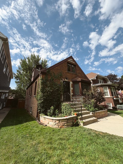 Tiny photo for 4921 W Catalpa Avenue, Chicago, IL 60630 (MLS # 12706847)