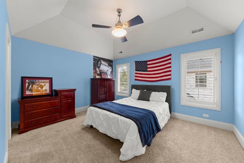 Tiny photo for 253 E Wilson Street, Elmhurst, IL 60126 (MLS # 12786440)