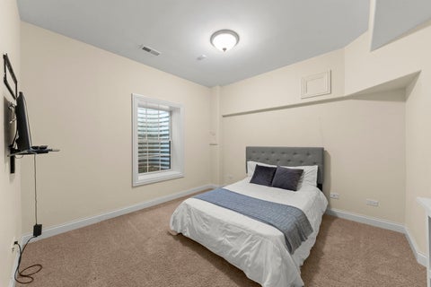 Tiny photo for 253 E Wilson Street, Elmhurst, IL 60126 (MLS # 12786440)