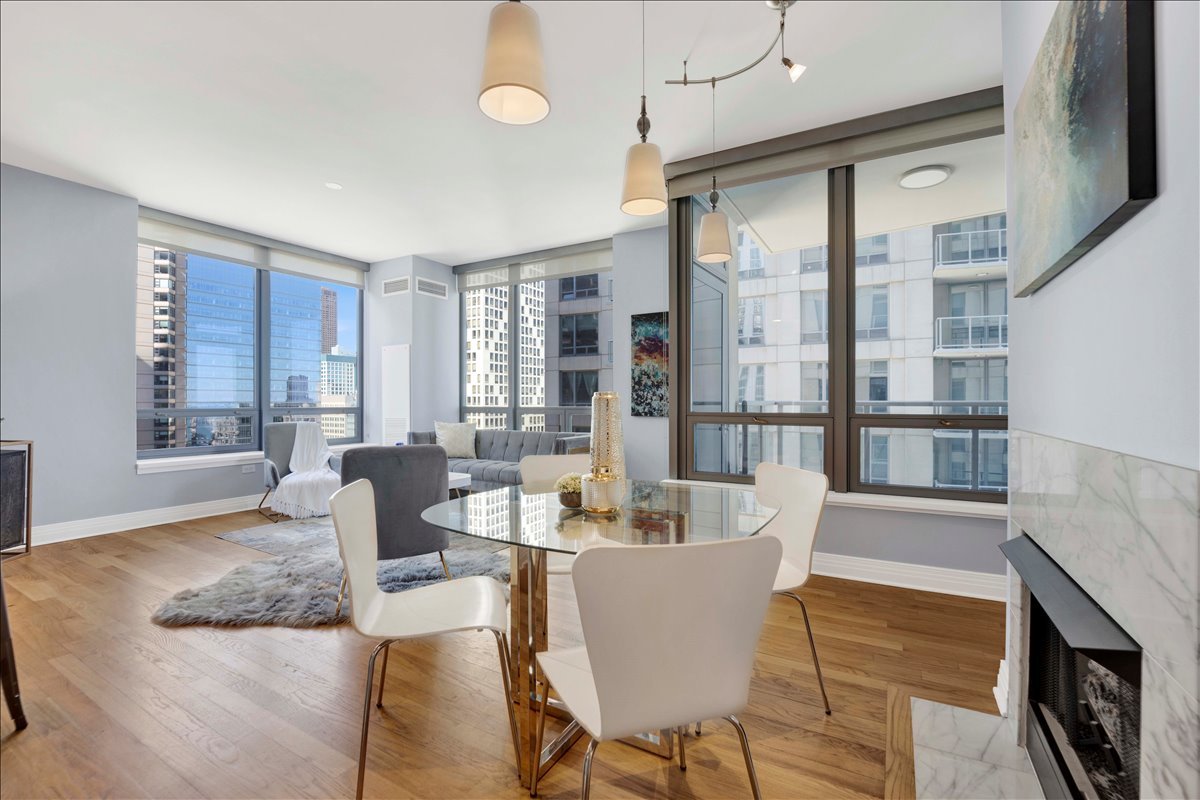 600 N Lake Shore Drive 2209