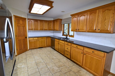 Tiny photo for 2062 Plum Tree Road, Bettendorf, IA 52722 (MLS # 12767001)