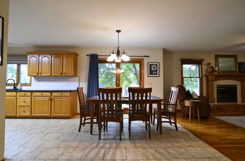Tiny photo for 2062 Plum Tree Road, Bettendorf, IA 52722 (MLS # 12767001)
