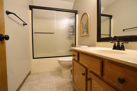 Tiny photo for 2062 Plum Tree Road, Bettendorf, IA 52722 (MLS # 12767001)
