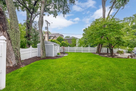 Tiny photo for 70 S Parkway Drive, Naperville, IL 60540 (MLS # 12725255)