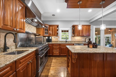 Tiny photo for 70 S Parkway Drive, Naperville, IL 60540 (MLS # 12725255)
