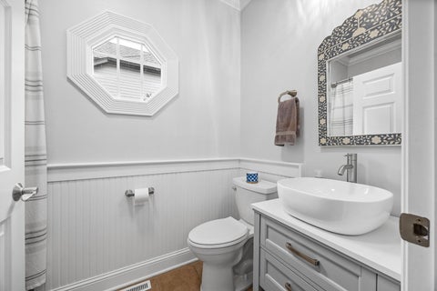 Tiny photo for 70 S Parkway Drive, Naperville, IL 60540 (MLS # 12725255)