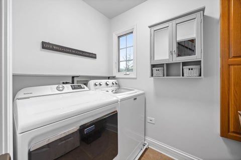 Tiny photo for 70 S Parkway Drive, Naperville, IL 60540 (MLS # 12725255)
