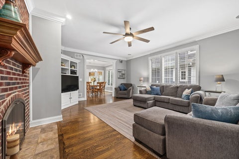 Tiny photo for 70 S Parkway Drive, Naperville, IL 60540 (MLS # 12725255)