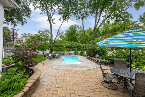 Tiny photo for 70 S Parkway Drive, Naperville, IL 60540 (MLS # 12725255)