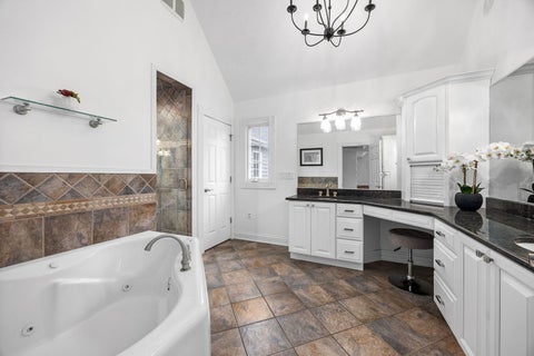 Tiny photo for 70 S Parkway Drive, Naperville, IL 60540 (MLS # 12725255)