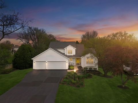 Photo of 11497 Ridgecrest Drive, Roscoe, IL 61073 (MLS # 12624124)