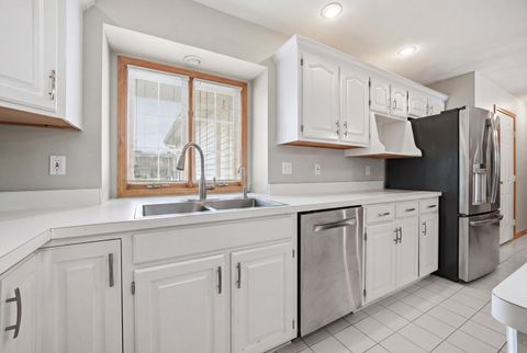 Tiny photo for 11497 Ridgecrest Drive, Roscoe, IL 61073 (MLS # 12624124)