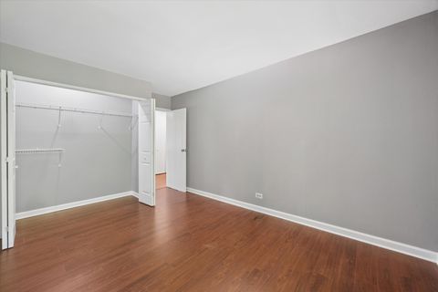 Tiny photo for 5852 Forest View Road #F, Lisle, IL 60532 (MLS # 12660496)