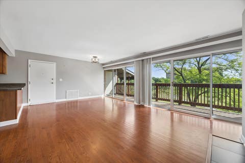 Tiny photo for 5852 Forest View Road #F, Lisle, IL 60532 (MLS # 12660496)