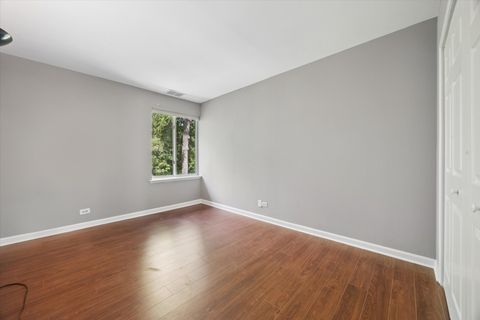 Tiny photo for 5852 Forest View Road #F, Lisle, IL 60532 (MLS # 12660496)