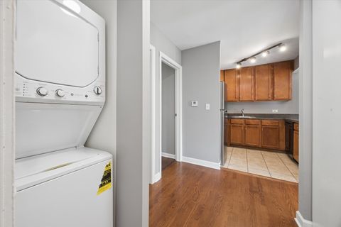 Tiny photo for 5852 Forest View Road #F, Lisle, IL 60532 (MLS # 12660496)