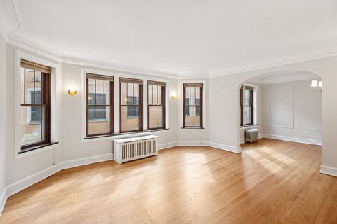 Tiny photo for 1221 W Granville Avenue #2B, Chicago, IL 60660 (MLS # 12483482)