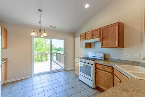 Tiny photo for 24852 W Gates Lane #24852, Plainfield, IL 60585 (MLS # 12663211)