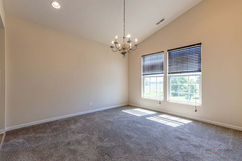 Tiny photo for 24852 W Gates Lane #24852, Plainfield, IL 60585 (MLS # 12663211)