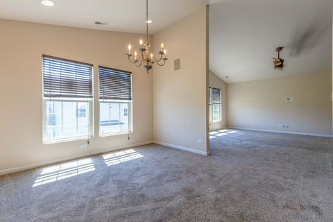 Tiny photo for 24852 W Gates Lane #24852, Plainfield, IL 60585 (MLS # 12663211)