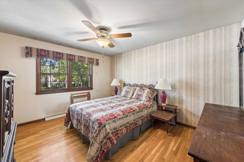 Tiny photo for 27W215 Oakwood Street, Winfield, IL 60190 (MLS # 12721879)
