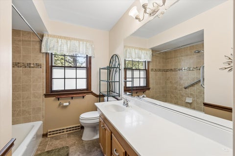 Tiny photo for 27W215 Oakwood Street, Winfield, IL 60190 (MLS # 12721879)