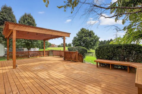 Tiny photo for 296 Foxford Drive, Cary, IL 60013 (MLS # 12430654)