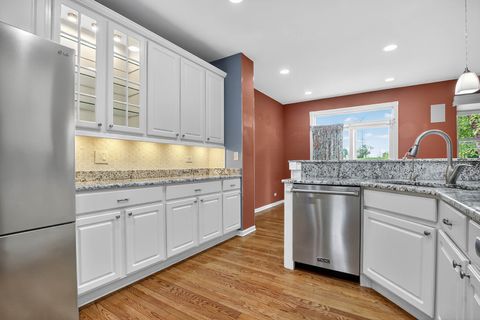 Tiny photo for 296 Foxford Drive, Cary, IL 60013 (MLS # 12430654)