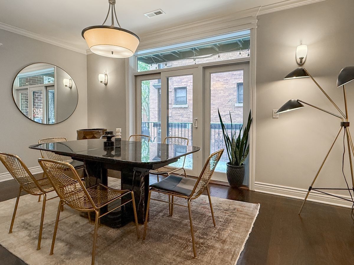 927 W AGATITE Avenue 2N