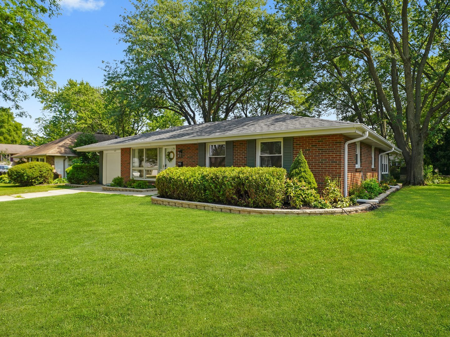 1403 Hampton Lane