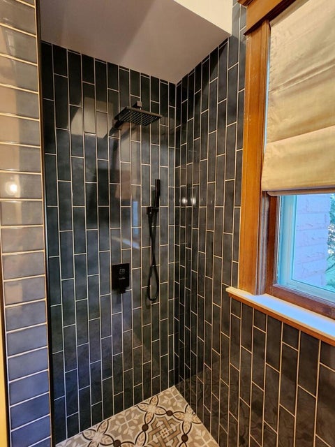 Tiny photo for 320 E 2nd Avenue, Monmouth, IL 61462 (MLS # 12673356)