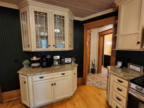 Tiny photo for 320 E 2nd Avenue, Monmouth, IL 61462 (MLS # 12673356)