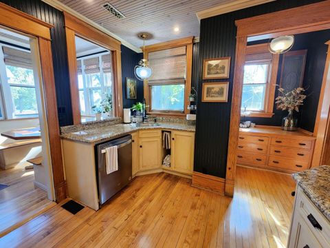 Tiny photo for 320 E 2nd Avenue, Monmouth, IL 61462 (MLS # 12673356)