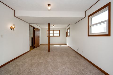 Tiny photo for 712 E Lincoln Street, Bloomington, IL 61701 (MLS # 12596535)