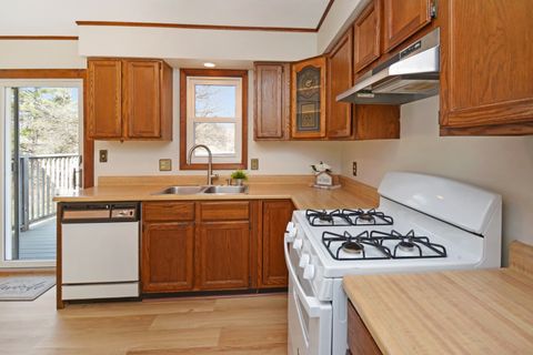 Tiny photo for 712 E Lincoln Street, Bloomington, IL 61701 (MLS # 12596535)