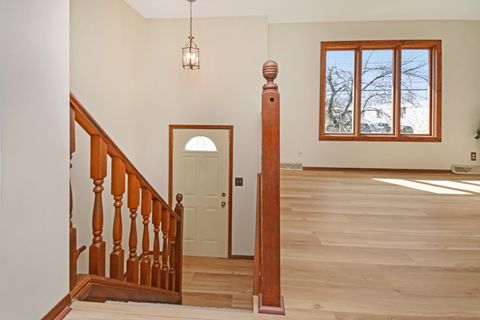 Tiny photo for 712 E Lincoln Street, Bloomington, IL 61701 (MLS # 12596535)