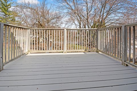 Tiny photo for 712 E Lincoln Street, Bloomington, IL 61701 (MLS # 12596535)