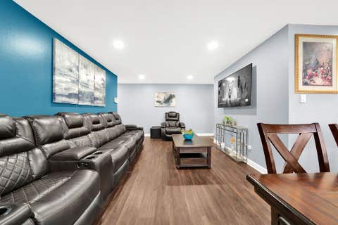 Tiny photo for 4112 W 98th Street #102, Oak Lawn, IL 60453 (MLS # 12729177)