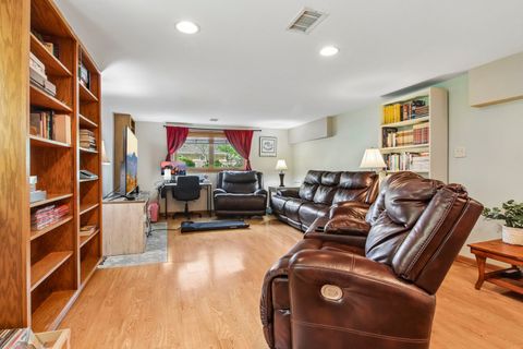 Tiny photo for 245 Amherst Avenue, Des Plaines, IL 60016 (MLS # 12622557)