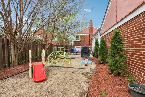 Tiny photo for 245 Amherst Avenue, Des Plaines, IL 60016 (MLS # 12622557)