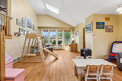 Tiny photo for 245 Amherst Avenue, Des Plaines, IL 60016 (MLS # 12622557)