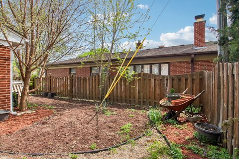 Tiny photo for 245 Amherst Avenue, Des Plaines, IL 60016 (MLS # 12622557)