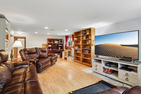 Tiny photo for 245 Amherst Avenue, Des Plaines, IL 60016 (MLS # 12622557)