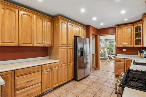 Tiny photo for 245 Amherst Avenue, Des Plaines, IL 60016 (MLS # 12622557)