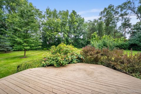 Tiny photo for 7N075 Hastings Drive, St. Charles, IL 60175 (MLS # 12505492)