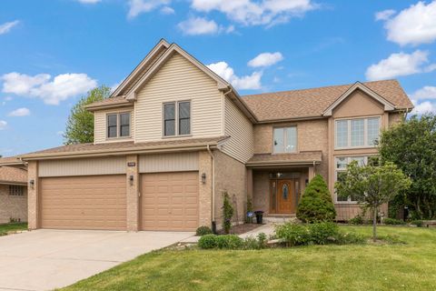 8220 Paddington Road Woodridge IL 60517