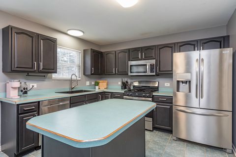 Tiny photo for 1342 Anthony Court, Waukegan, IL 60087 (MLS # 12531304)